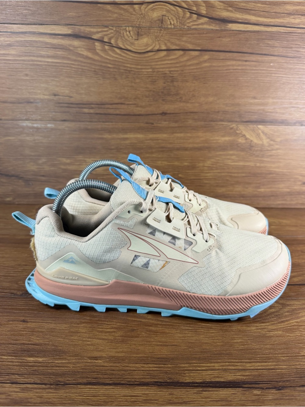 Altra Lone Peak 7 Zero Drop Minimalist Trail Running Hiking Shoes Tan Womens 9